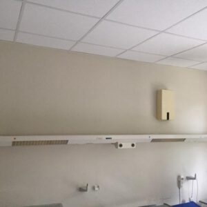 Health room wall strips (package) of the Trilux-Lenze company, type: 5620